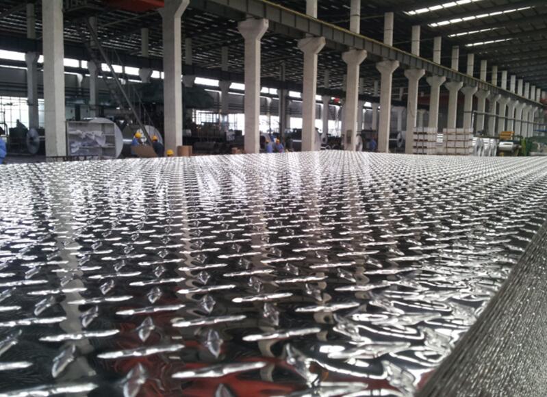 Marine non-slip aluminum tread sheet